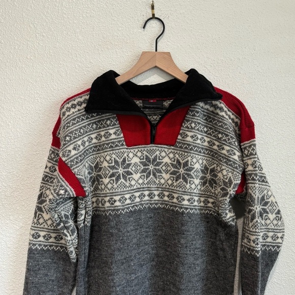 Bertind of Norway Sweater Adult Small 100% Merino Wool Fair Isles Snowflake Soft - Picture 2 of 7